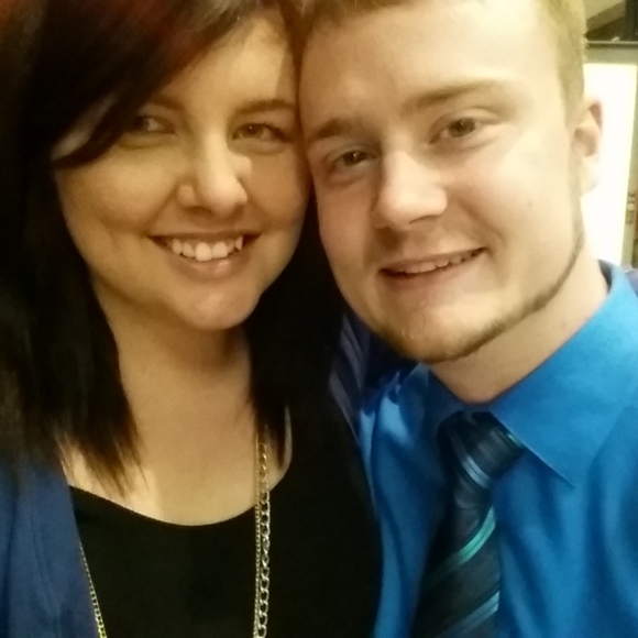 Meet your Posher, Jessica - Picture 2 of 3